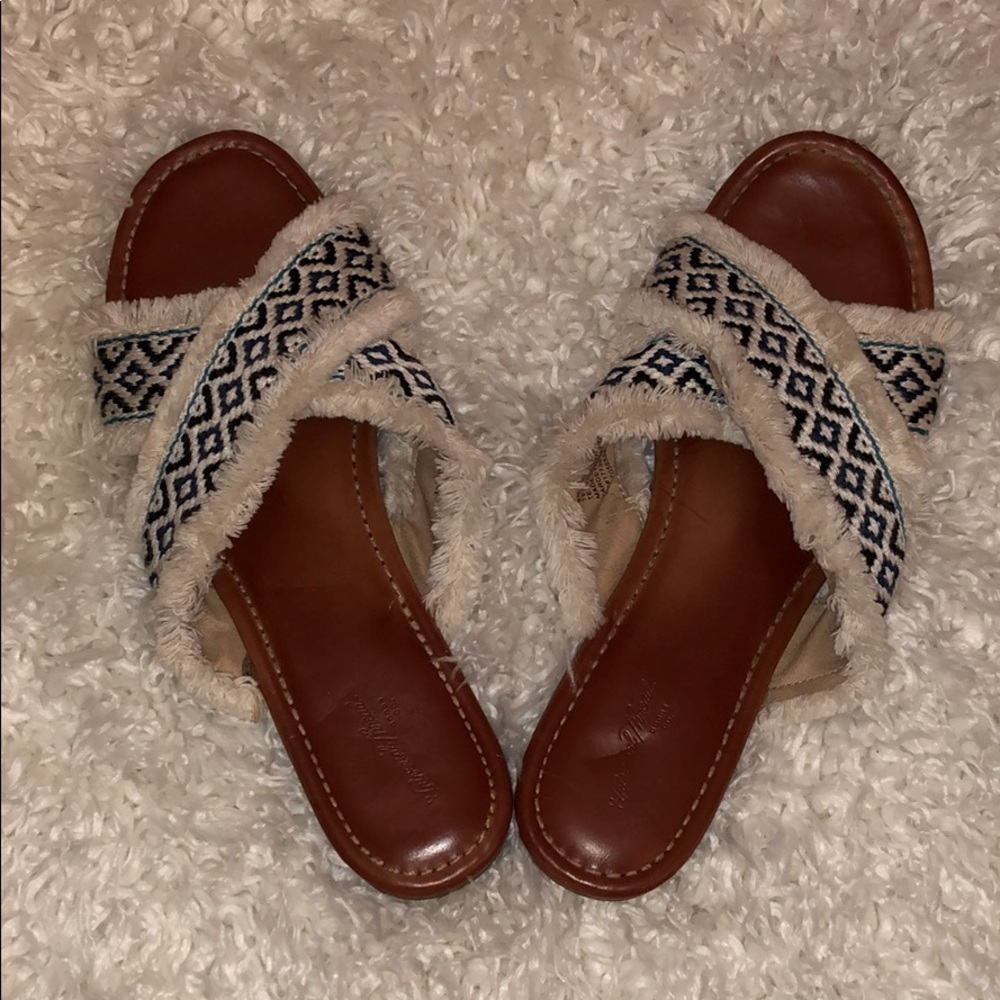 Sandles/Slippers